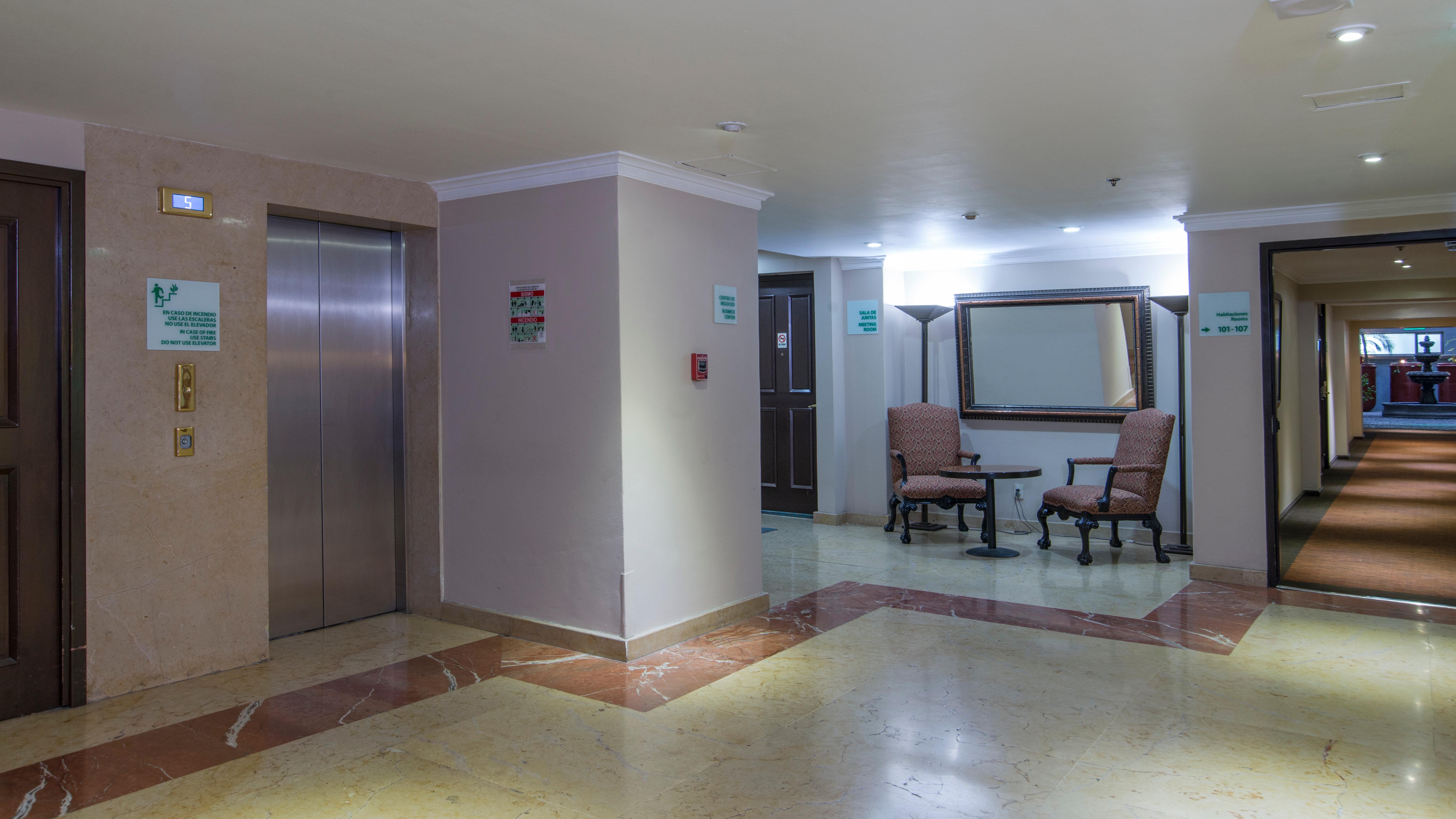 Hotel Inn&suites México Zona Reforma 4*